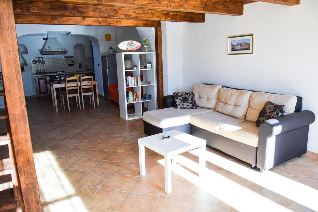Casa Vacanze Трамонти Екстериор снимка