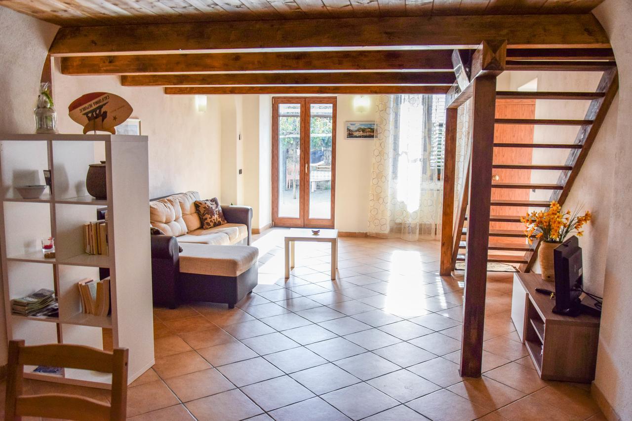 Casa Vacanze Трамонти Екстериор снимка