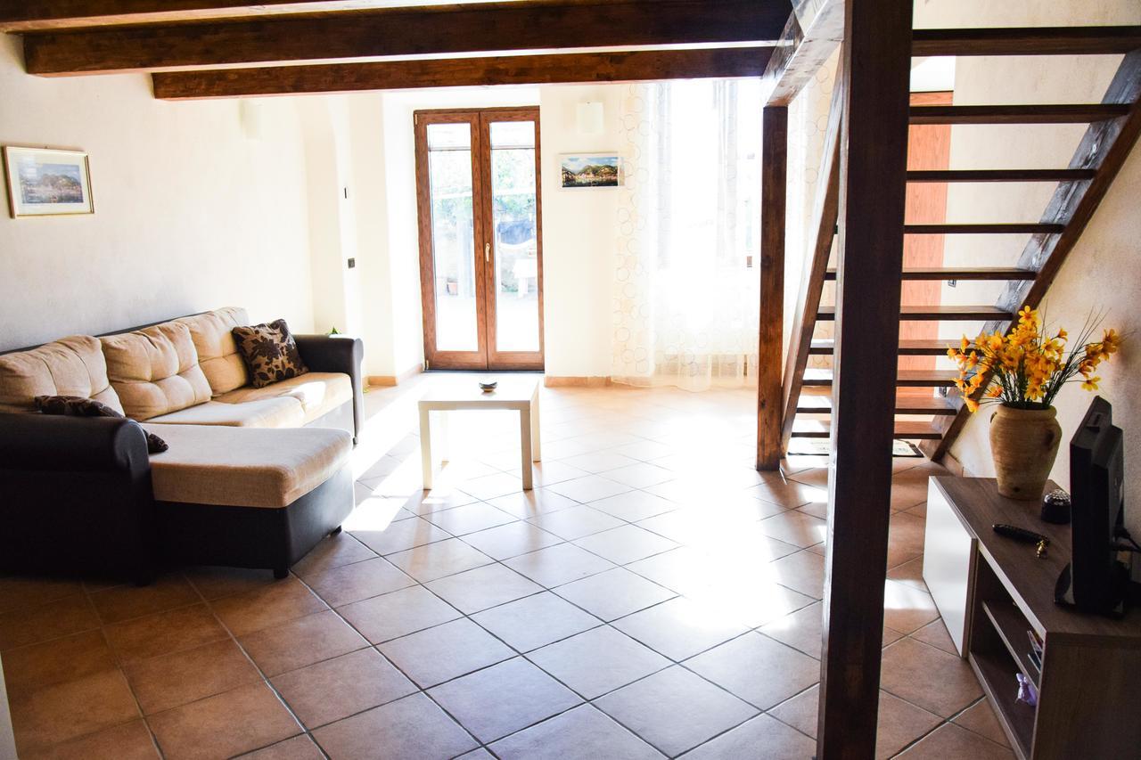 Casa Vacanze Трамонти Екстериор снимка